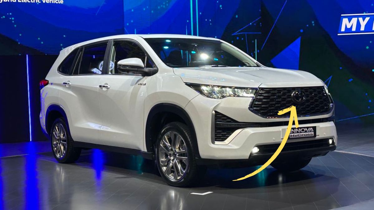 Toyota Innova Hycross